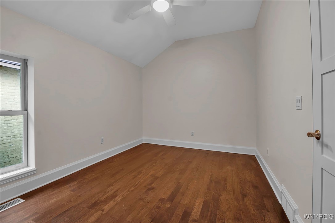 120 Johnson Park Buffalo, NY 14201 - Photo 26 of 36