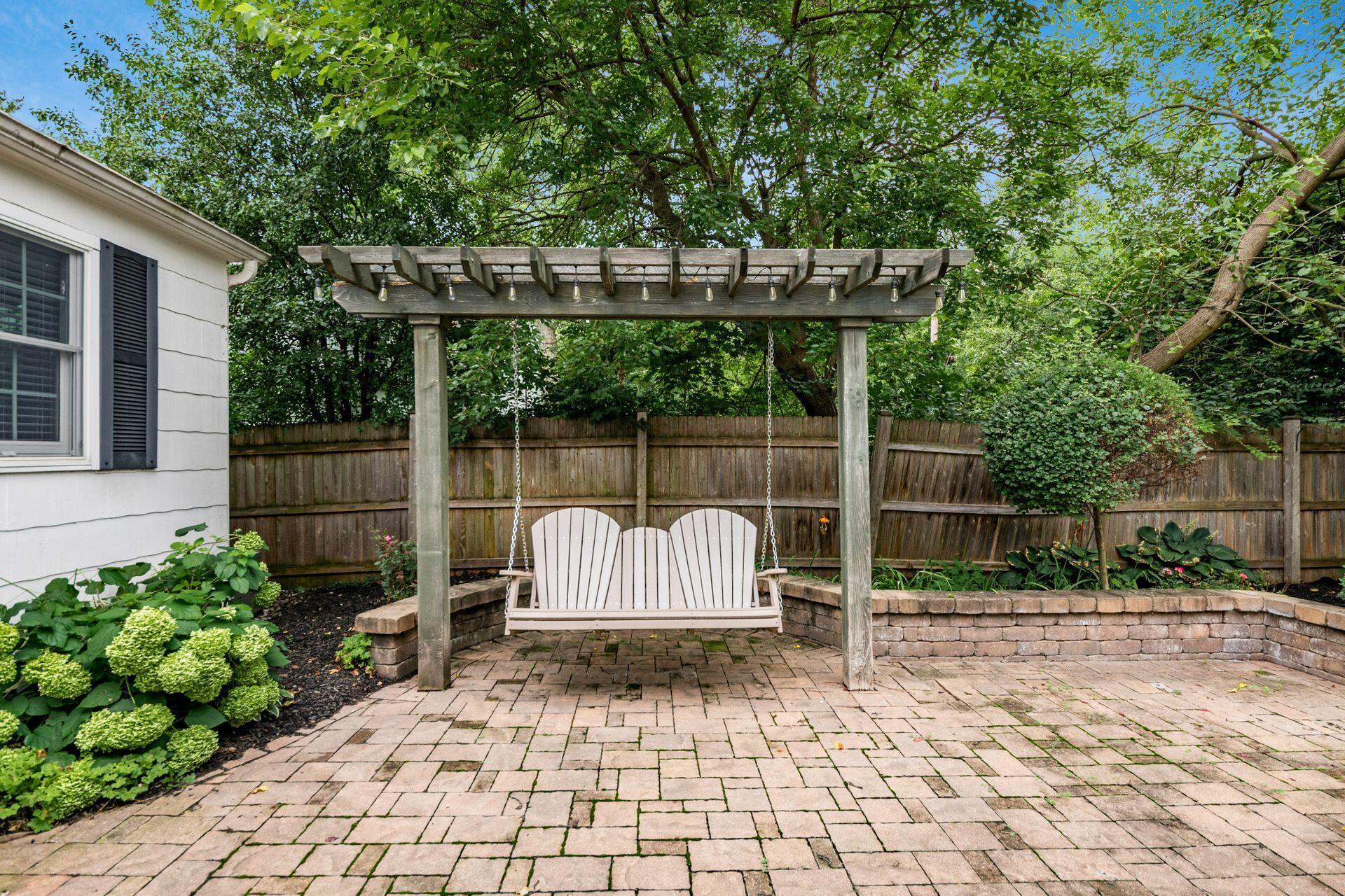 2228 Ridgeview Road Columbus, OH 43221 - Photo 41 of 51 Patio