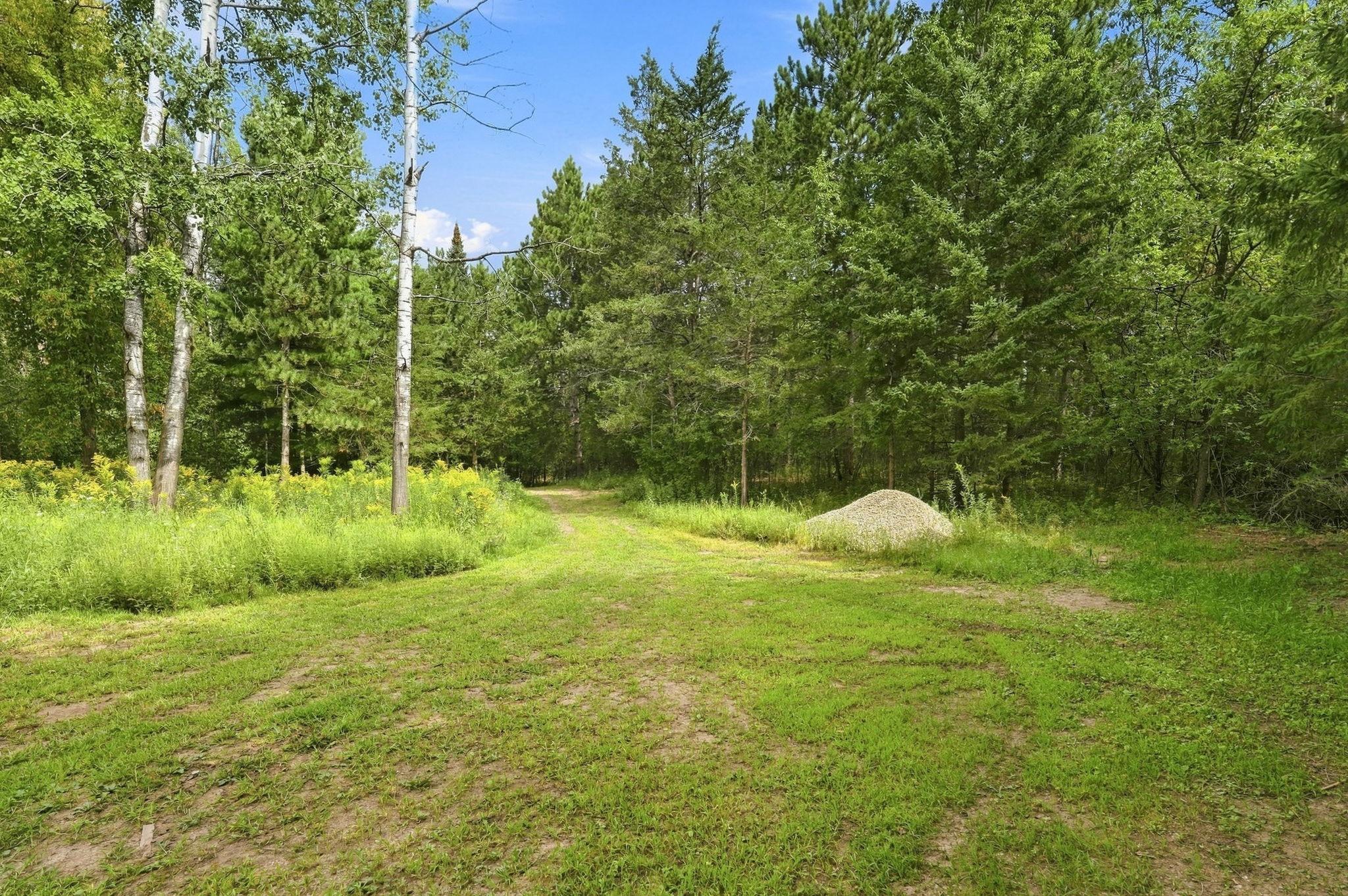 1131 Broken Arrow Road Hudson, WI 54016 - Photo 28 of 33 Gallery Image 28