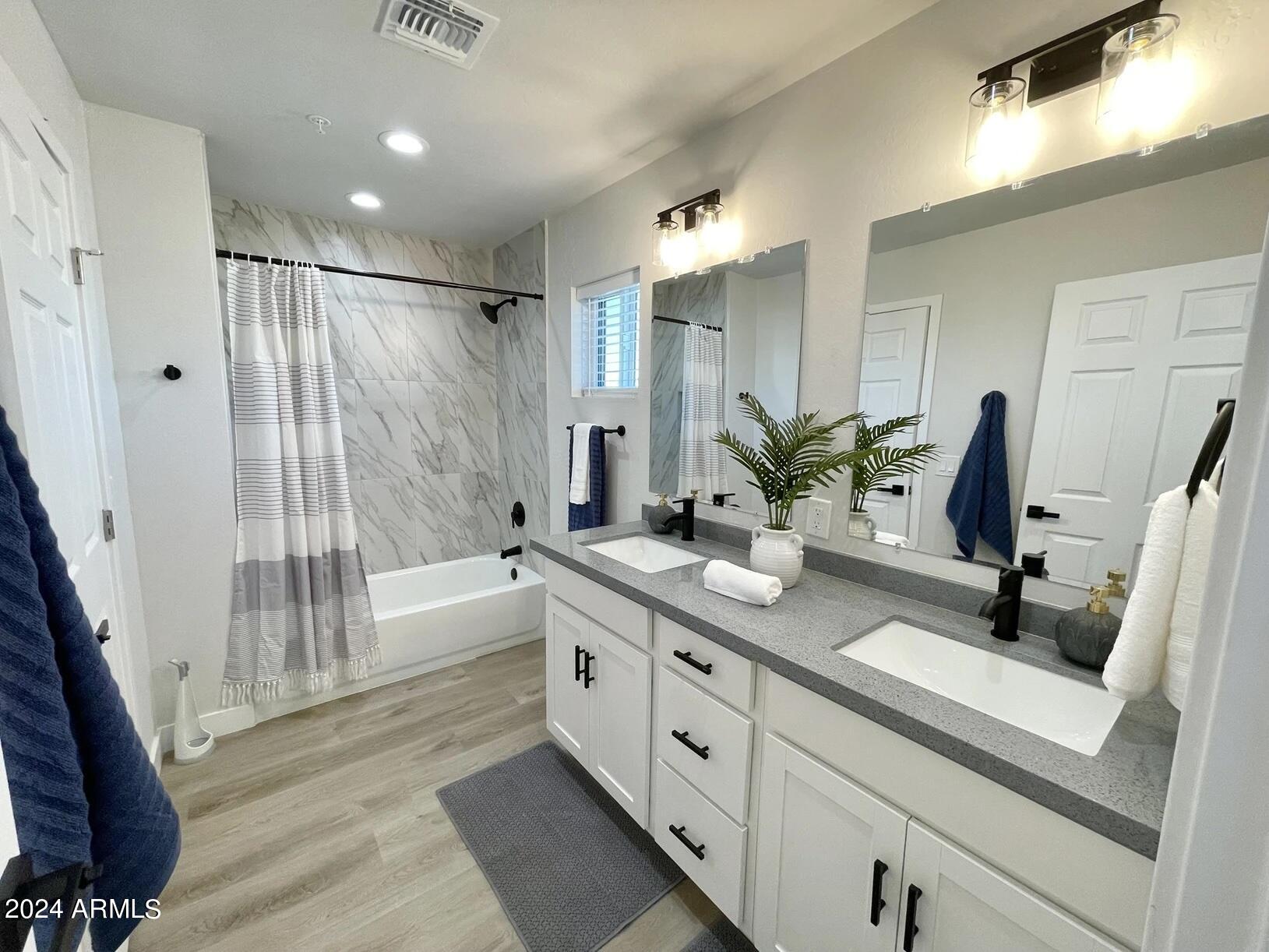 815 East Roma Avenue, Unit 3 Phoenix, AZ 85014 - Photo 16 of 28
