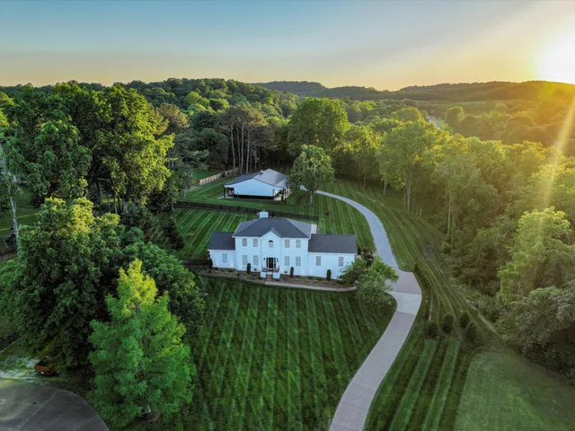 $2,350,000 | 2207 Oakwood Court, Franklin, TN 37064