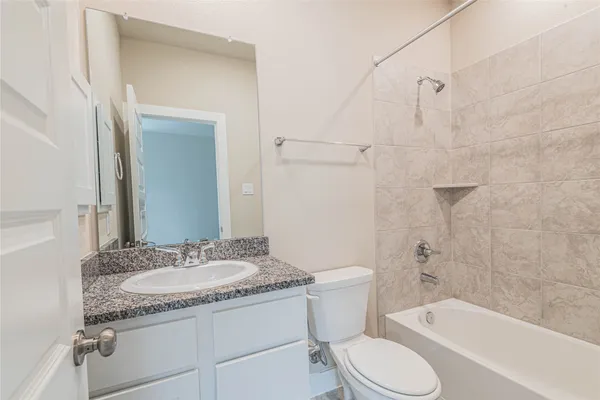 $3,050 | 7335 Rolling Grv Lane, Fulshear, TX 77441