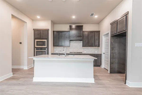 $3,050 | 7335 Rolling Grv Lane, Fulshear, TX 77441