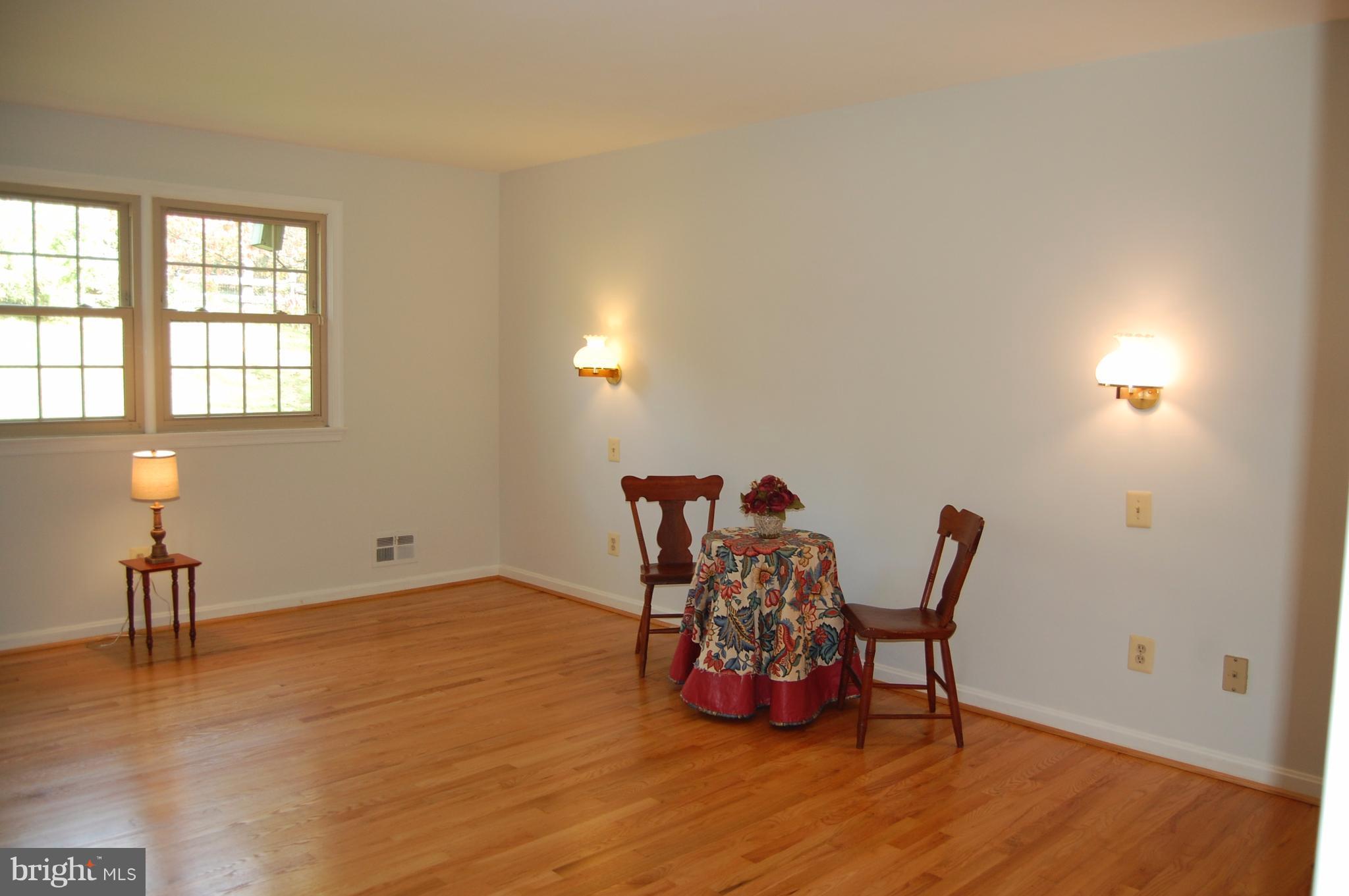 1701 Pot Spring Road Lutherville-Timonium, MD 21093 - Photo 18 of 29 Bedroom (Master)