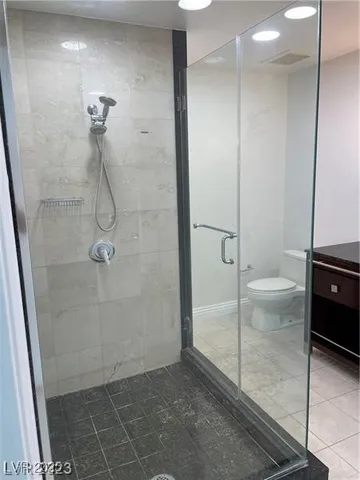 $3,200 | 2700 South Las Vegas Boulevard, Unit 3303, Las Vegas, NV 89109