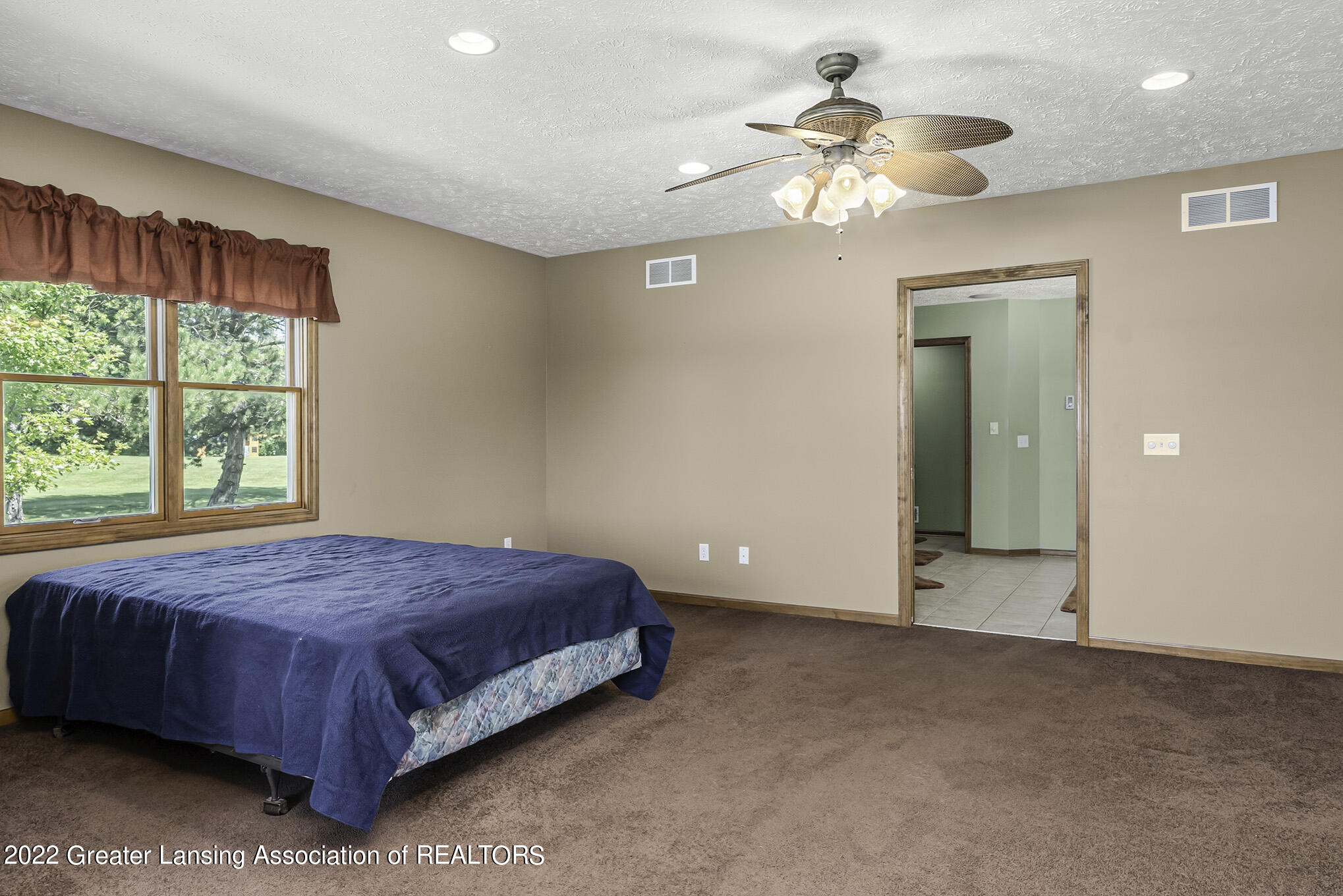 7290 Oneida Road Charlotte, MI 48813 - Photo 10 of 38 DSC02060