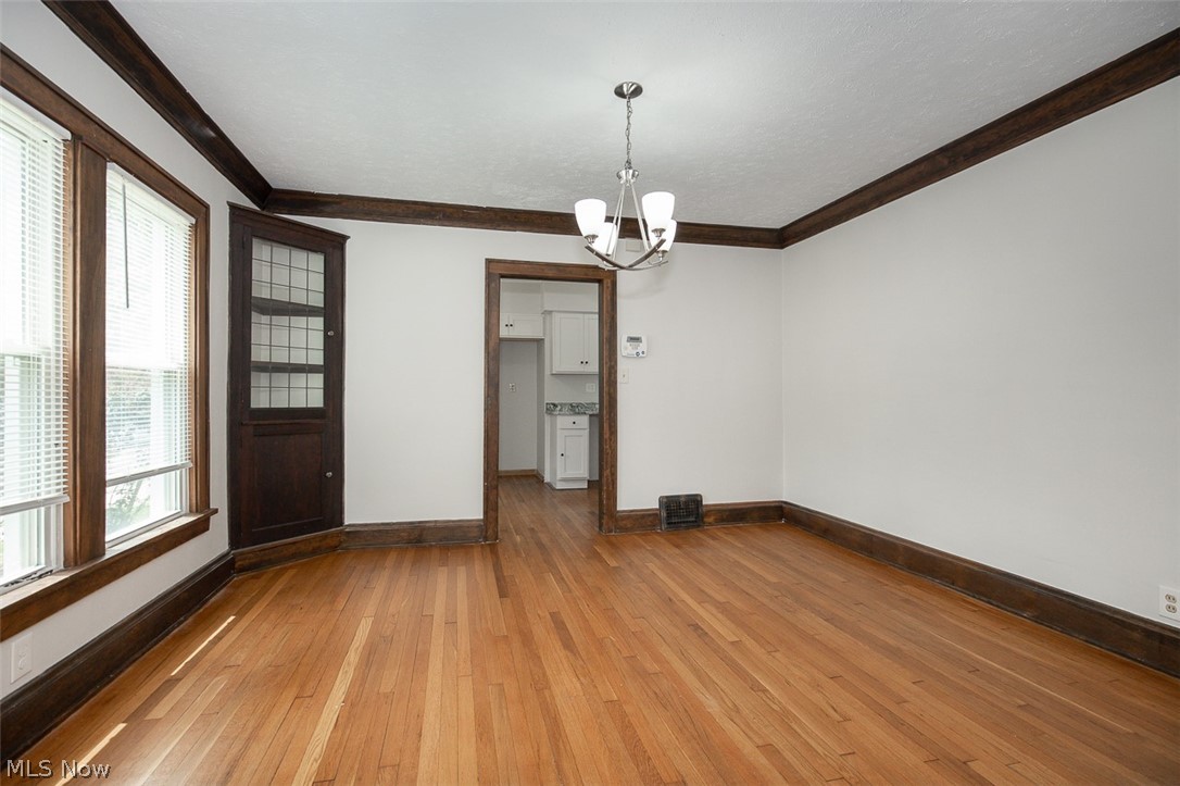 912 Cambridge Road, Unit B Cleveland Heights, OH 44121 - Photo 10 of 34