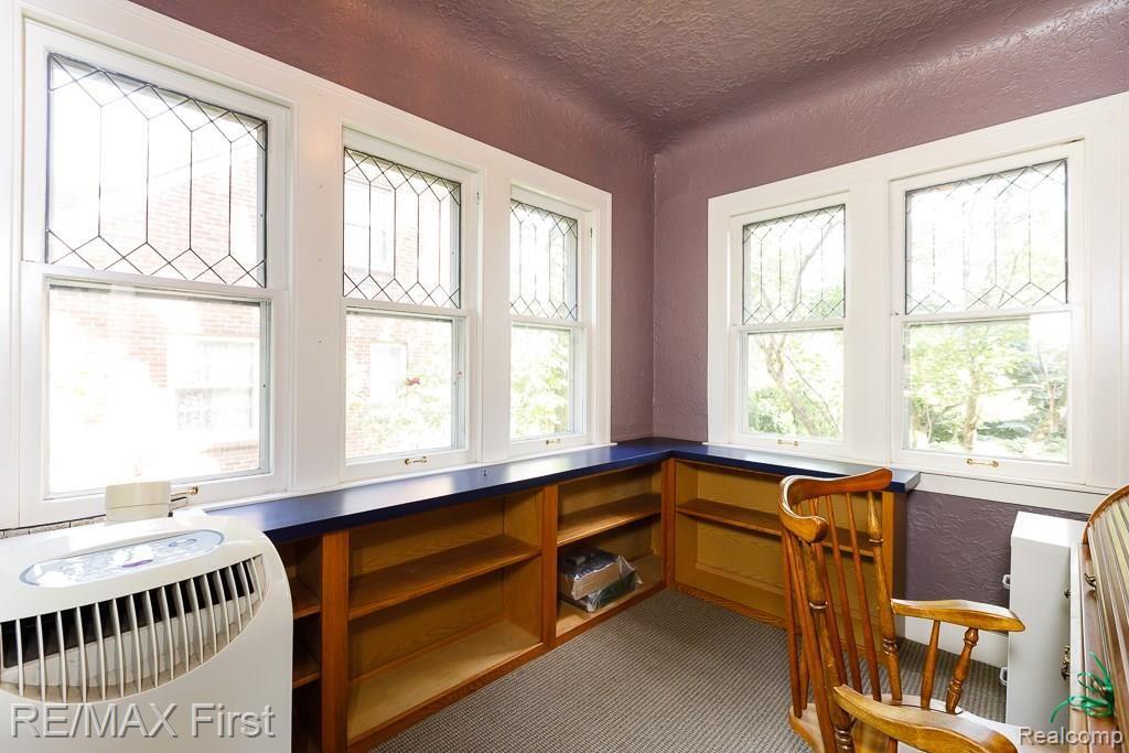 1845 Hawthorne Road Grosse Pointe, MI 48236 - Photo 18 of 26 1845-Hawthorne-Road-019.jpg