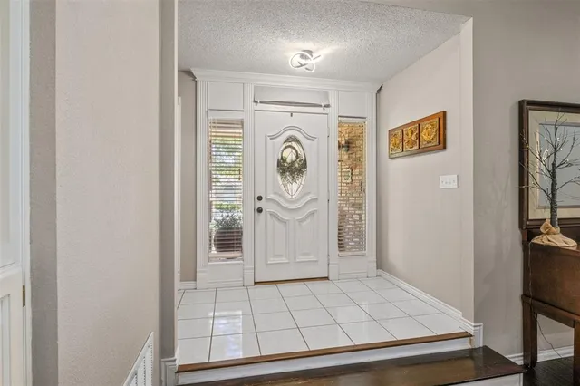 $425,000 | 8919 Bontura Road, Granbury, TX 76049