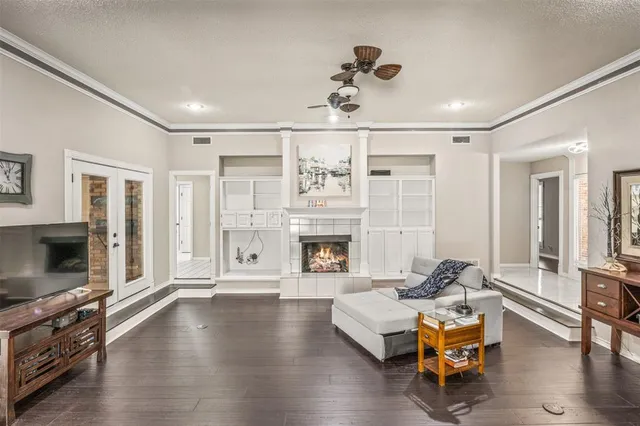 $425,000 | 8919 Bontura Road, Granbury, TX 76049