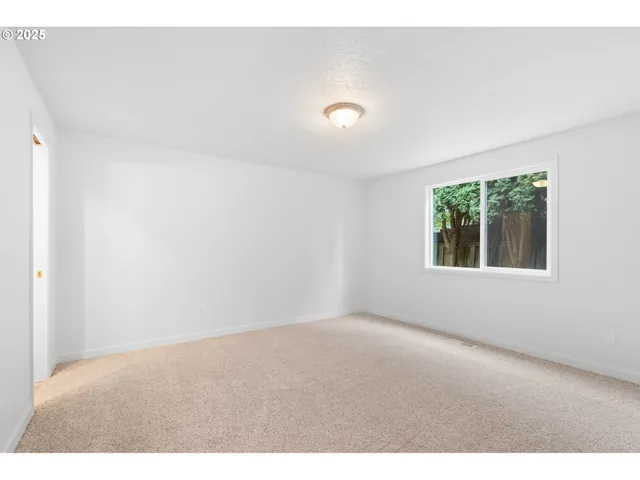 $519,000 | 2846 Southwest Faith Court, Troutdale, OR 97060