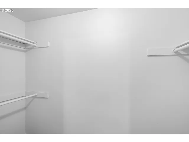 $519,000 | 2846 Southwest Faith Court, Troutdale, OR 97060