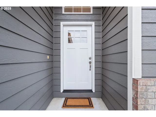 $519,000 | 2846 Southwest Faith Court, Troutdale, OR 97060