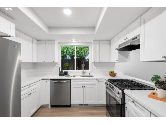 $519,000 | 2846 Southwest Faith Court, Troutdale, OR 97060