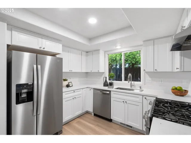 $519,000 | 2846 Southwest Faith Court, Troutdale, OR 97060