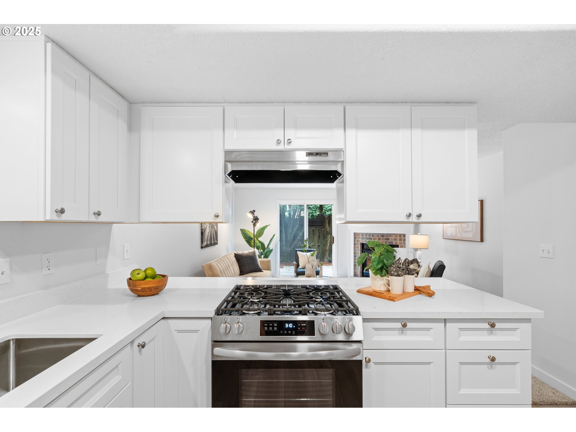 2846 Southwest Faith Court Troutdale, OR 97060 - Photo 29 of 43