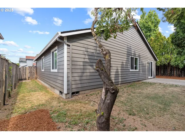 $519,000 | 2846 Southwest Faith Court, Troutdale, OR 97060