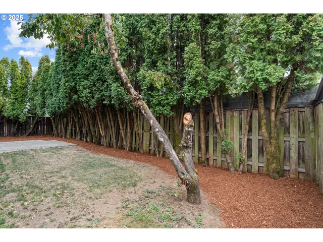 $519,000 | 2846 Southwest Faith Court, Troutdale, OR 97060