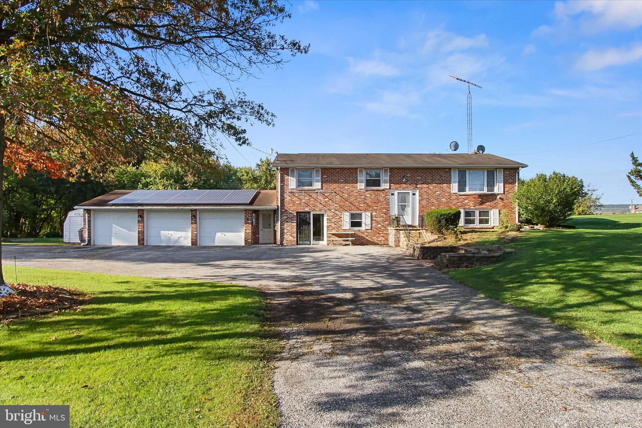 495 Conewago Creek Road Manchester, PA 17345 - Photo 1 of 28 Gallery Image 1