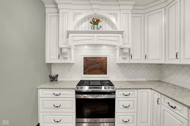 $650,000 | 189 South Jefferson Street, Martinsville, IN 46151