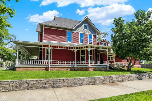 $650,000 | 189 South Jefferson Street, Martinsville, IN 46151