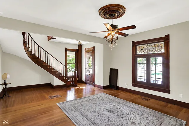 $650,000 | 189 South Jefferson Street, Martinsville, IN 46151