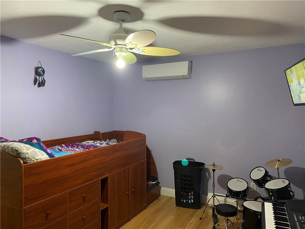 70 Leuba Road Coventry, RI 02816 - Photo 8 of 27