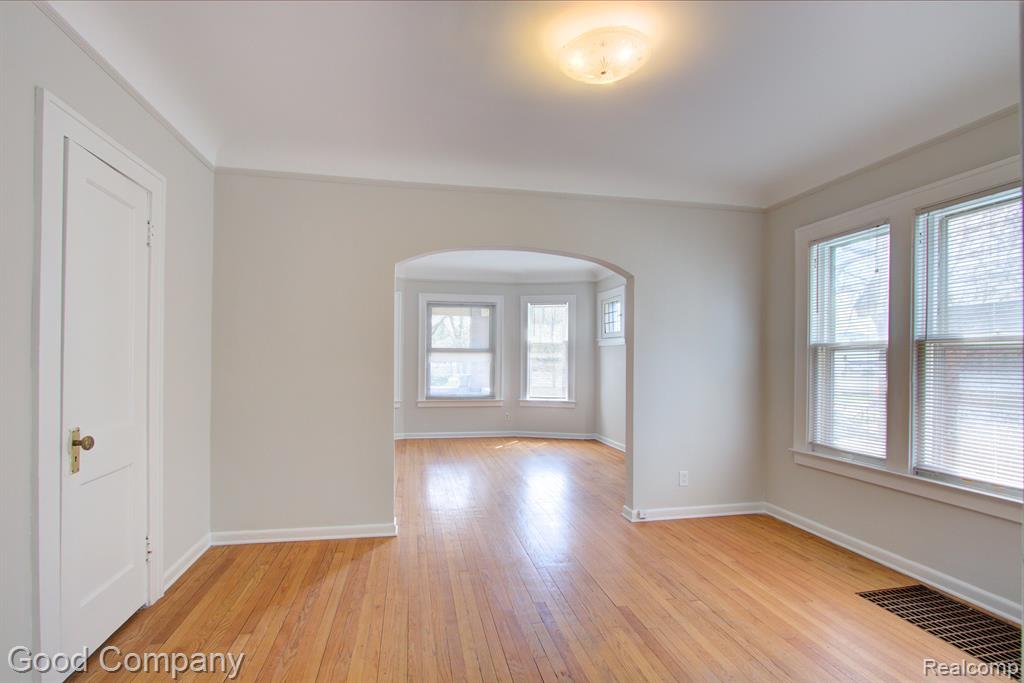 492 Withington Street, Unit 1 Ferndale, MI 48220 - Photo 10 of 34