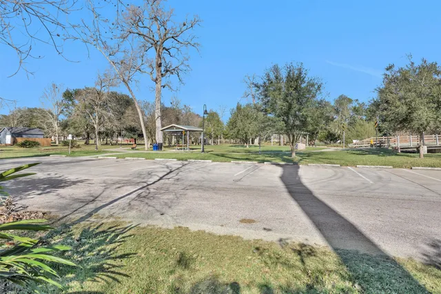 $159,000 | 417 East Park Drive, Alvin, TX 77511