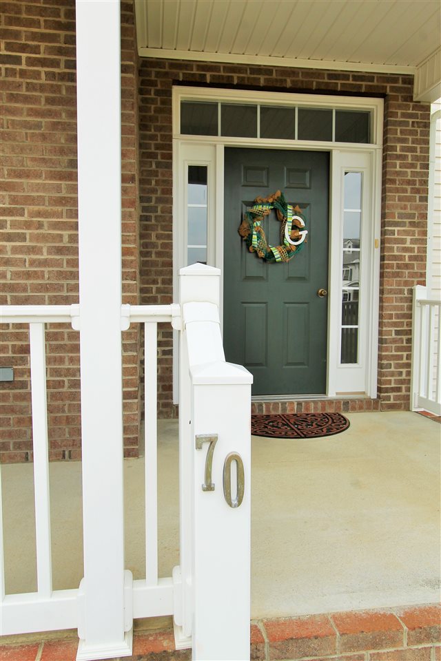 70 Oxford Road Fishersville, VA 22939 - Photo 2 of 47 Gallery Image 2
