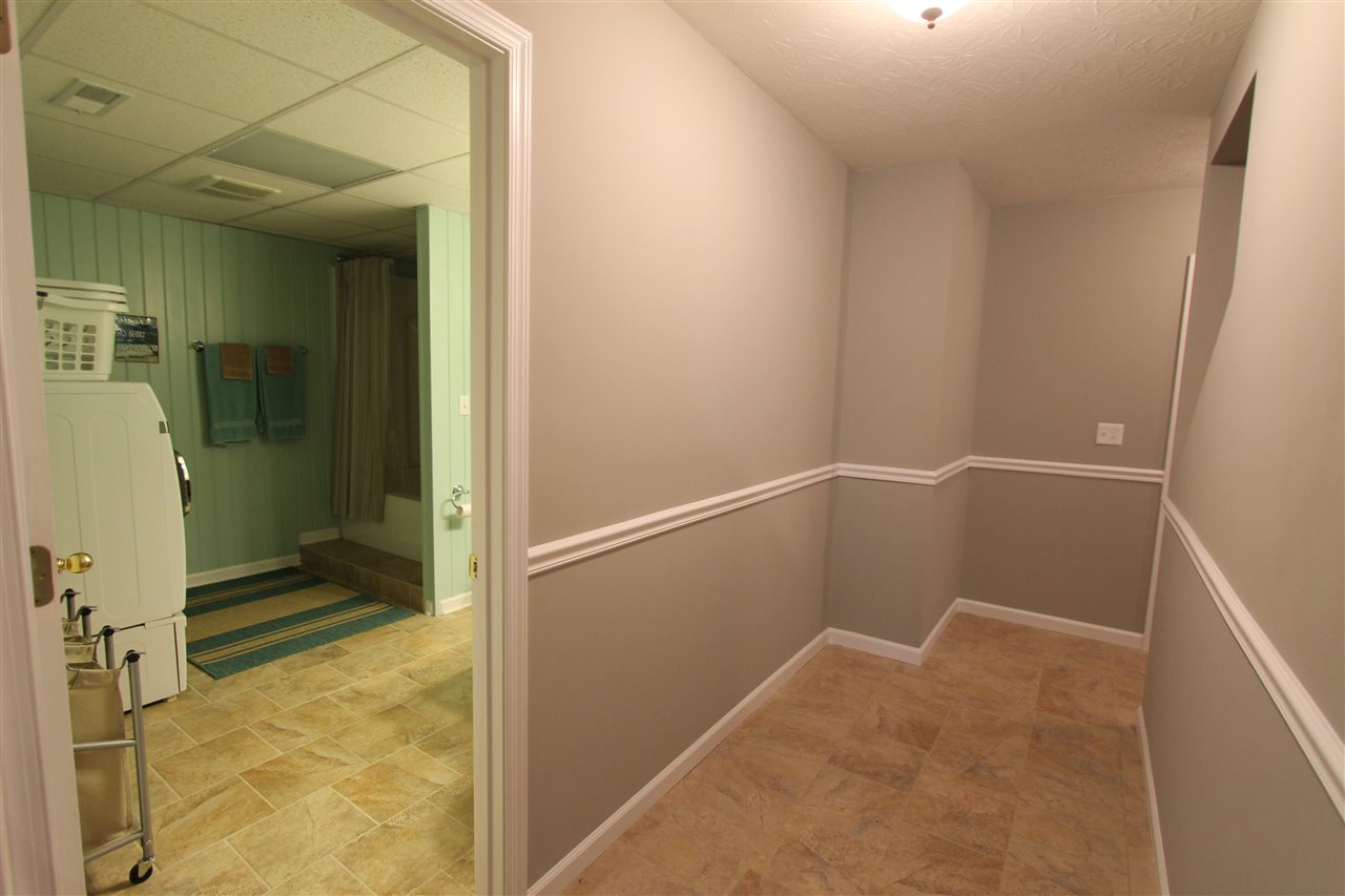 70 Oxford Road Fishersville, VA 22939 - Photo 38 of 47 Gallery Image 38