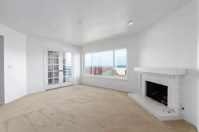 $1,950,000 | 268 Avenida Montalvo, Unit 2, San Clemente, CA 92672