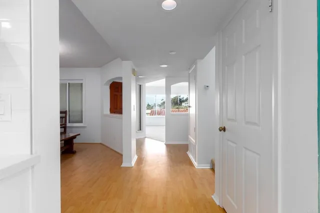 $1,950,000 | 268 Avenida Montalvo, Unit 2, San Clemente, CA 92672