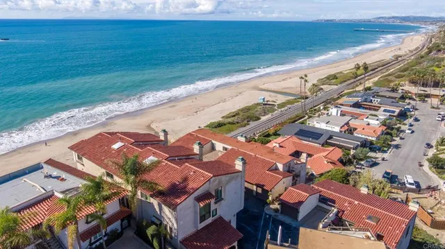 $1,950,000 | 268 Avenida Montalvo, Unit 2, San Clemente, CA 92672
