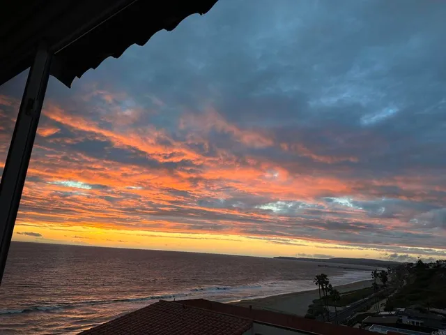 $1,950,000 | 268 Avenida Montalvo, Unit 2, San Clemente, CA 92672