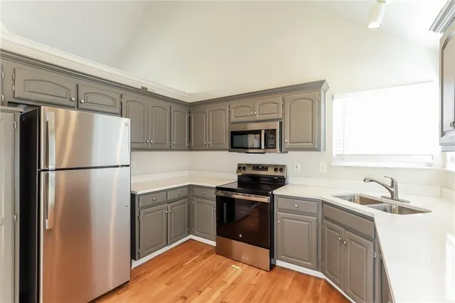 $2,535 | 1133 Willow Lane, Liberty, MO 64068