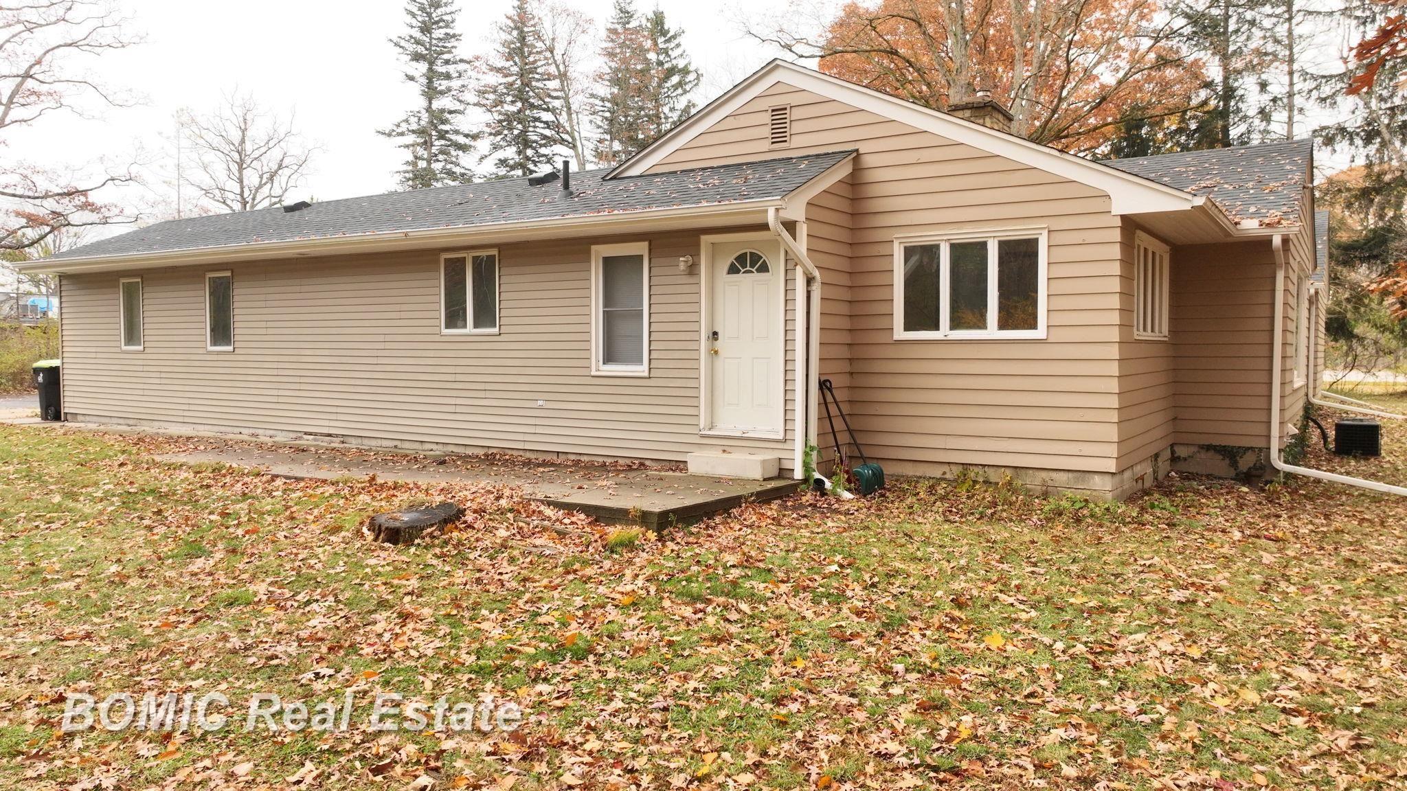 3700 North Saginaw Road Midland, MI 48640 - Photo 2 of 25