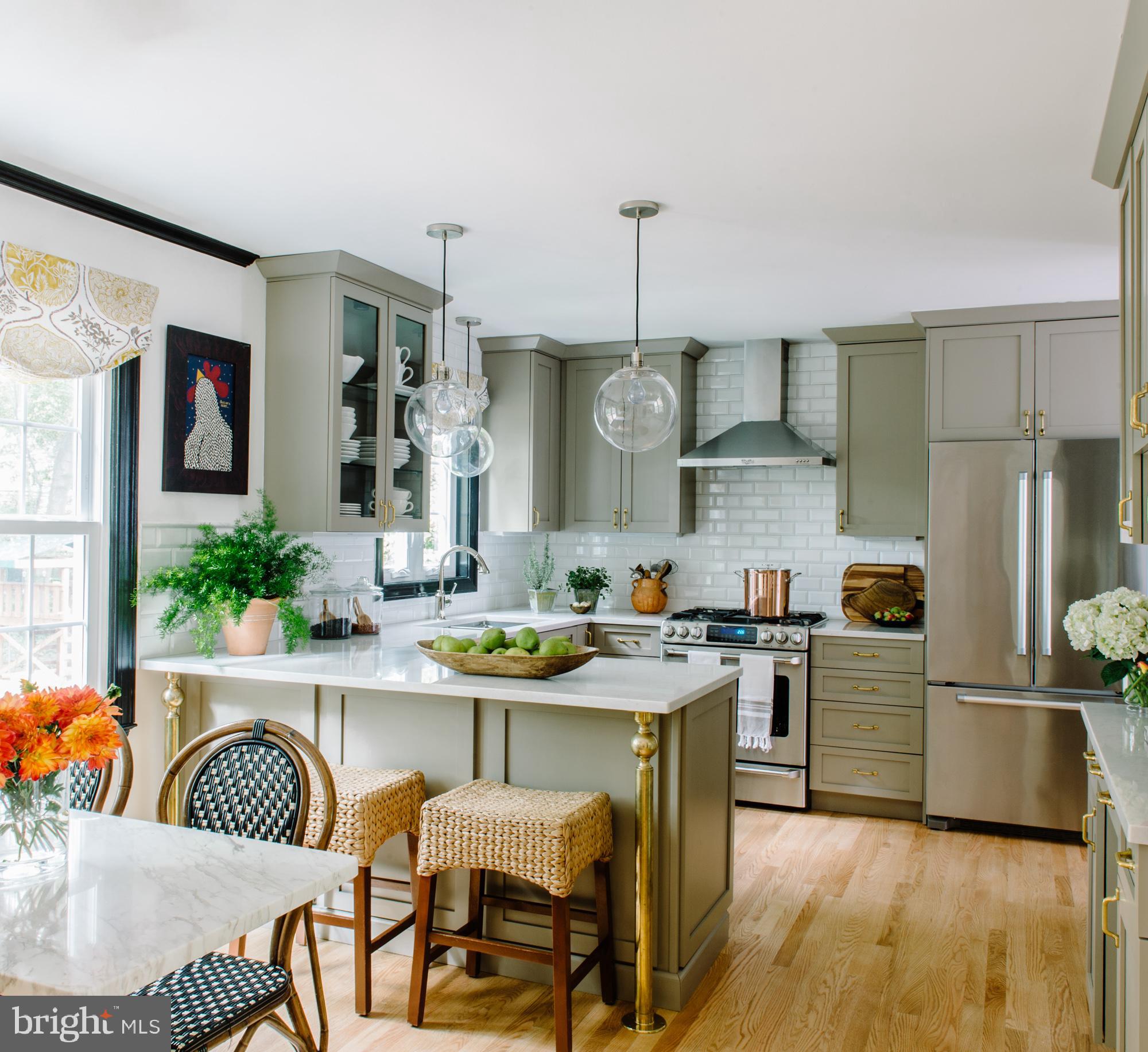 9405 Wallingford Drive Burke, VA 22015 - Photo 5 of 37 CUSTOM DESIGNED KITCHEN