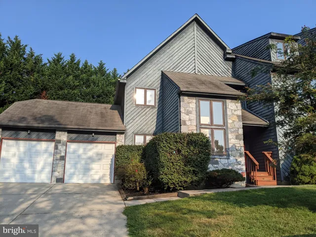 $2,200 | 103 Foxfire Drive, Newark, DE 19711