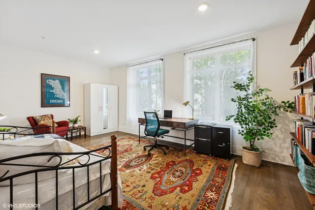 $899,900 | 5748 North Hermitage Avenue, Unit 102, Chicago, IL 60660