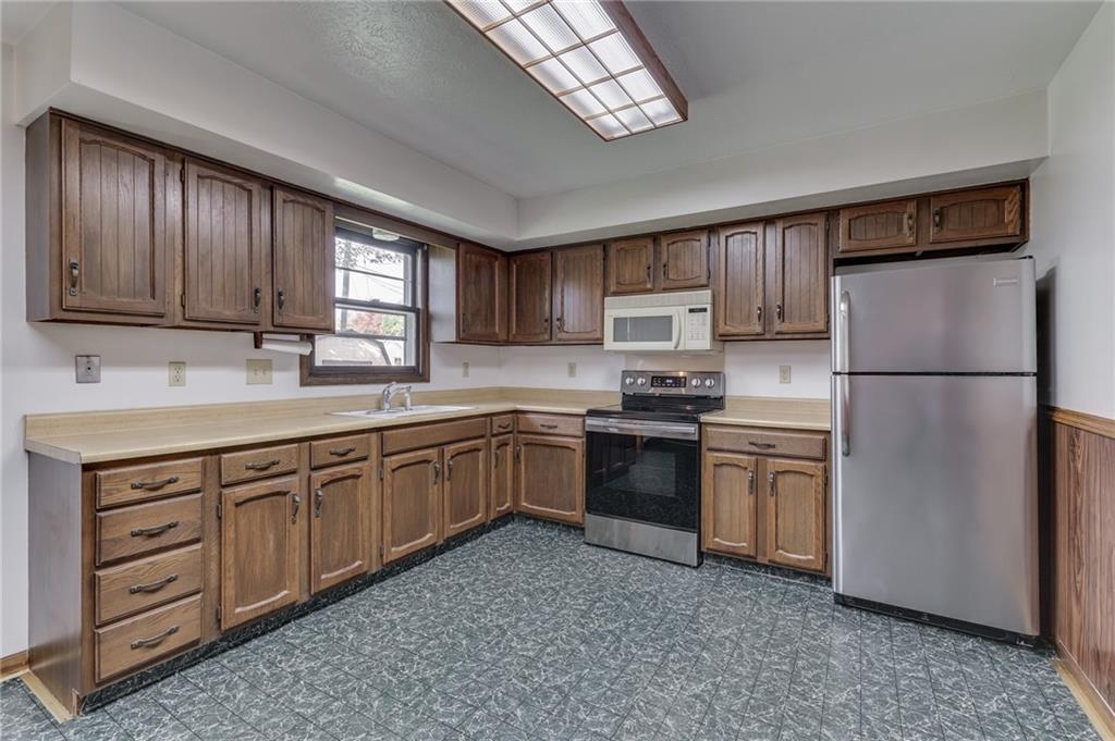 4738 Tincher Road Indianapolis, IN 46221 - Photo 15 of 34 Gallery Image 15