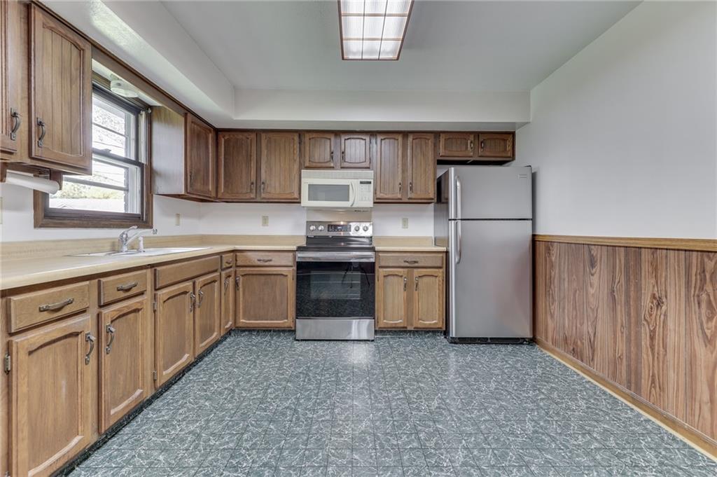 4738 Tincher Road Indianapolis, IN 46221 - Photo 16 of 34 Gallery Image 16