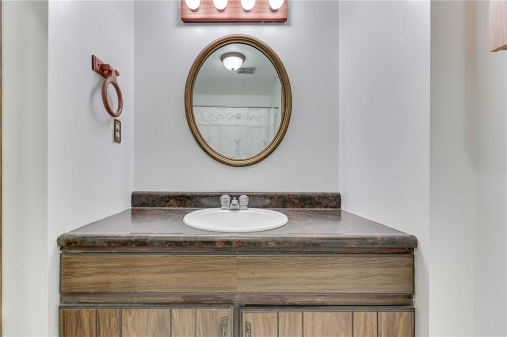 4738 Tincher Road Indianapolis, IN 46221 - Photo 26 of 34 Gallery Image 26
