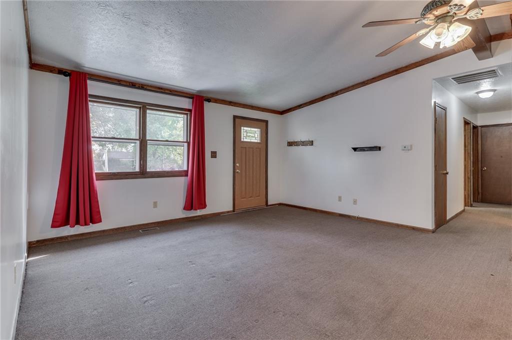 4738 Tincher Road Indianapolis, IN 46221 - Photo 9 of 34 Gallery Image 9