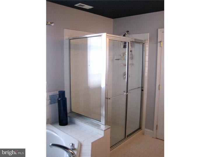 28 Bryce Road Berlin, NJ 08009 - Photo 13 of 18 Bathroom