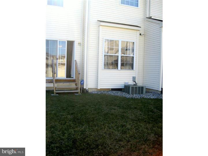 28 Bryce Road Berlin, NJ 08009 - Photo 16 of 18 Exterior Back
