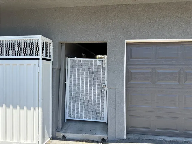 $460,000 | 601 South Euclid Street, Unit 4, La Habra, CA 90631