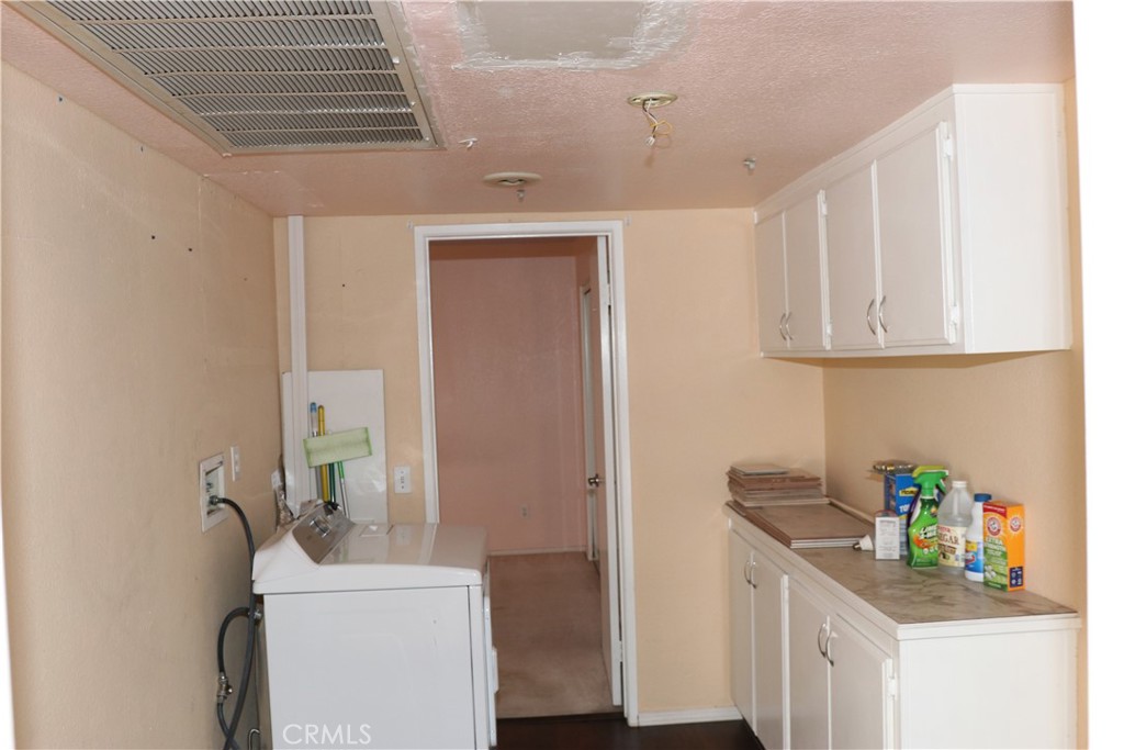 601 South Euclid Street, Unit 4 La Habra, CA 90631 - Photo 23 of 35