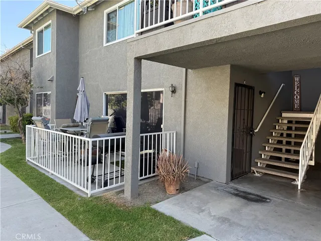 $460,000 | 601 South Euclid Street, Unit 4, La Habra, CA 90631