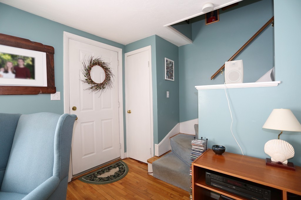 592 North Road Sudbury, MA 01776 - Photo 6 of 20 Gallery Image 6